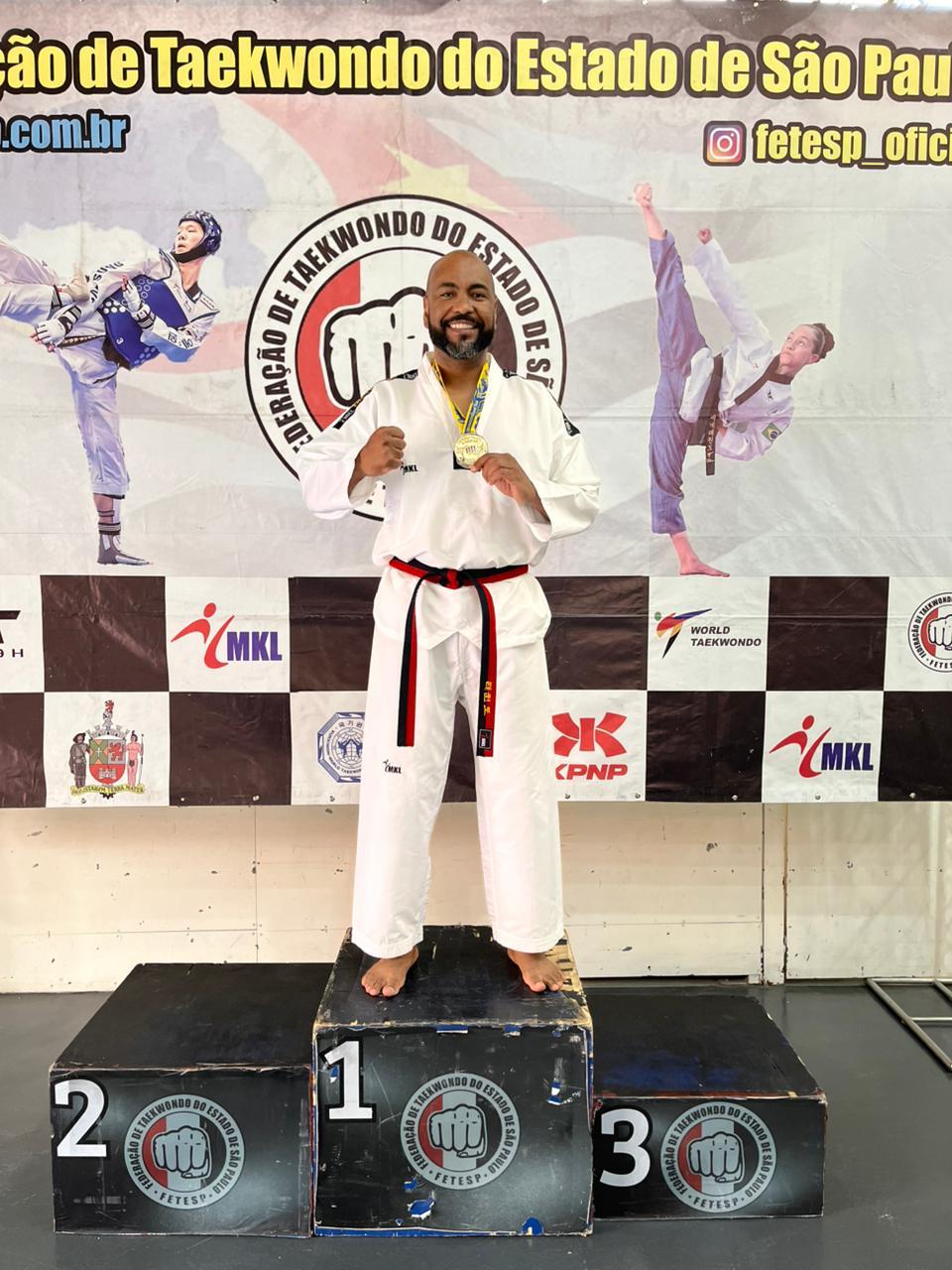 Atleta Descalvadense Conquista Vaga na Seleção Paulista de Taekwondo